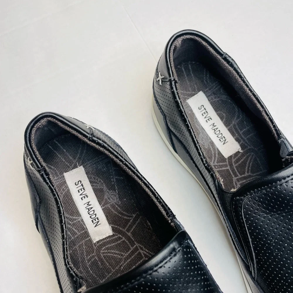Steve Madden Weldon Black Leather Perforated Loafer Slip On Shoes Men’s Size 12